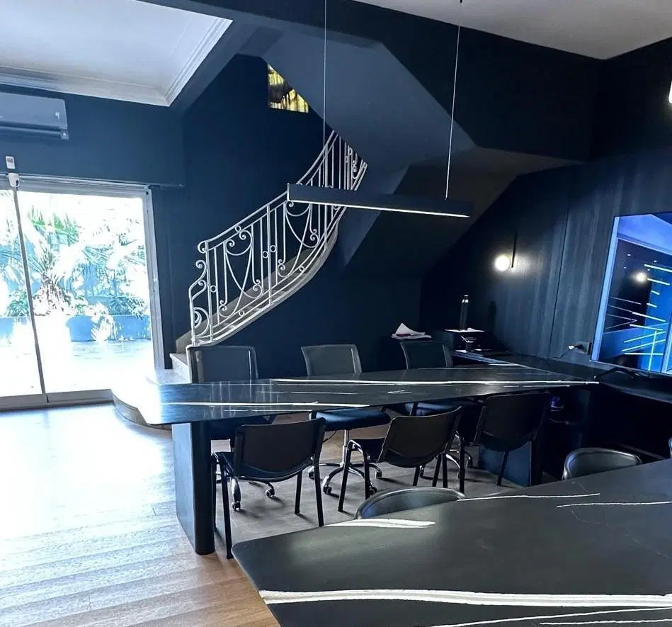 Oficina en Alquiler con Servicios | Ubicación TOP en La Plata (Diagonal 74) 2
