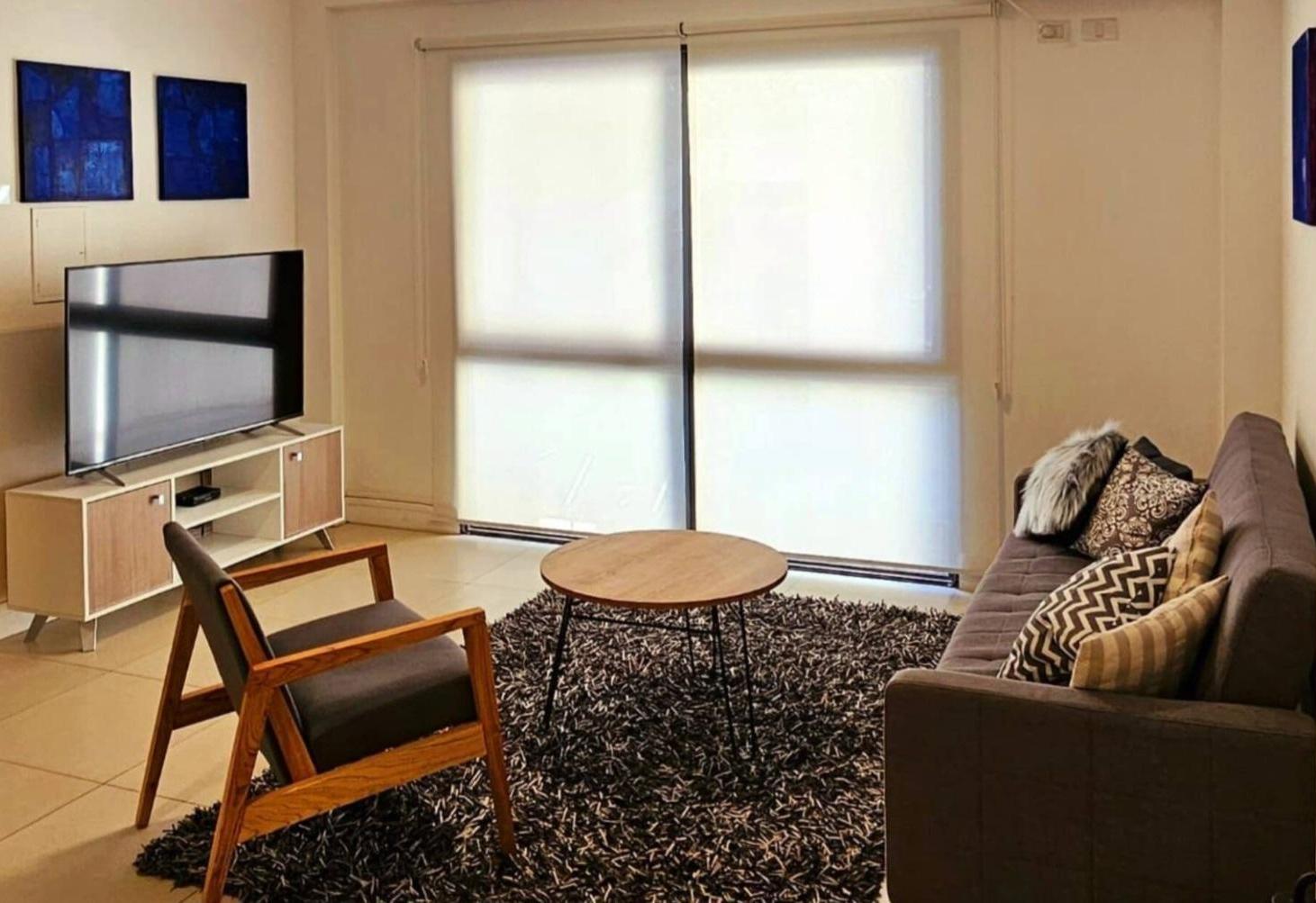 Foto de DEPARTAMENTO + NEGOCIO AIRBNB – 4.94? – SUPERHOST – RENTA EN USD, imagen 2