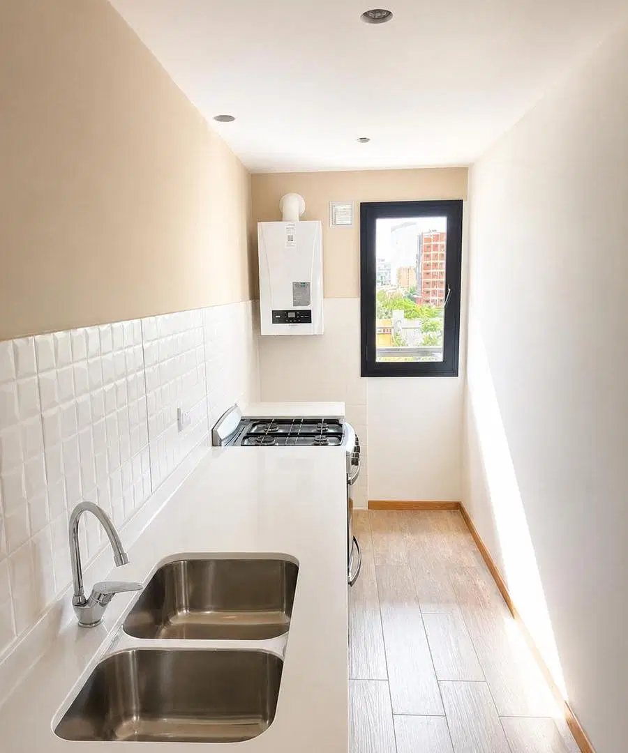 Departamento de 1 dormitorio al frente en alquiler — Calle 49 entre 17 y 18 3