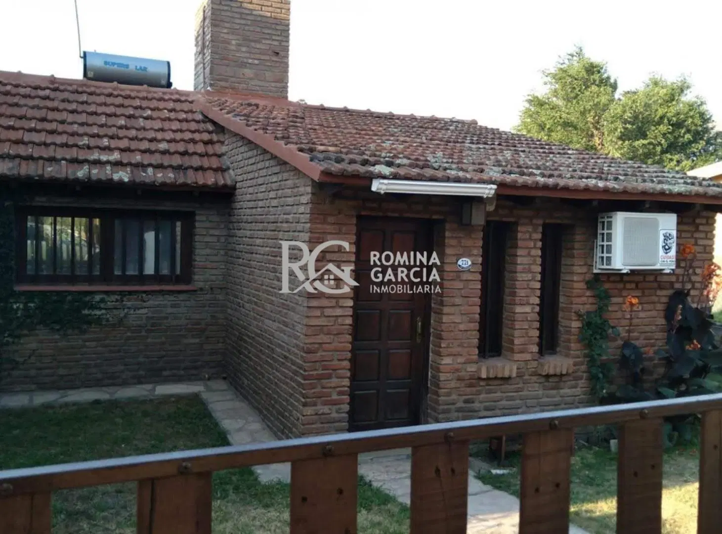 Casa con Gas Natural - U$D 69.000 - La Falda 5