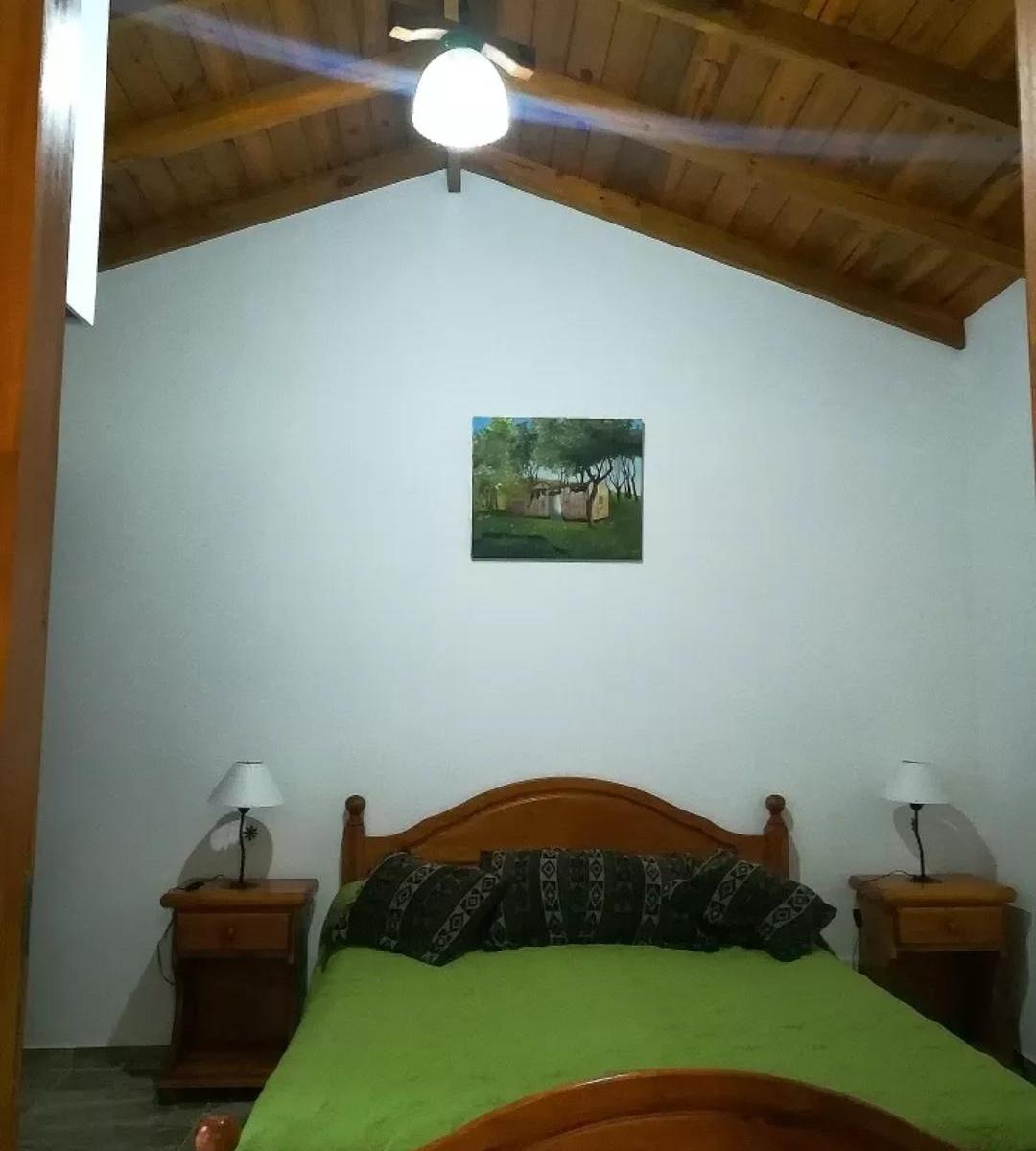 Complejo Casa 4 Amb + 2 Deptos 3 Amb Dueño Vende en Santa Clara del Mar 4