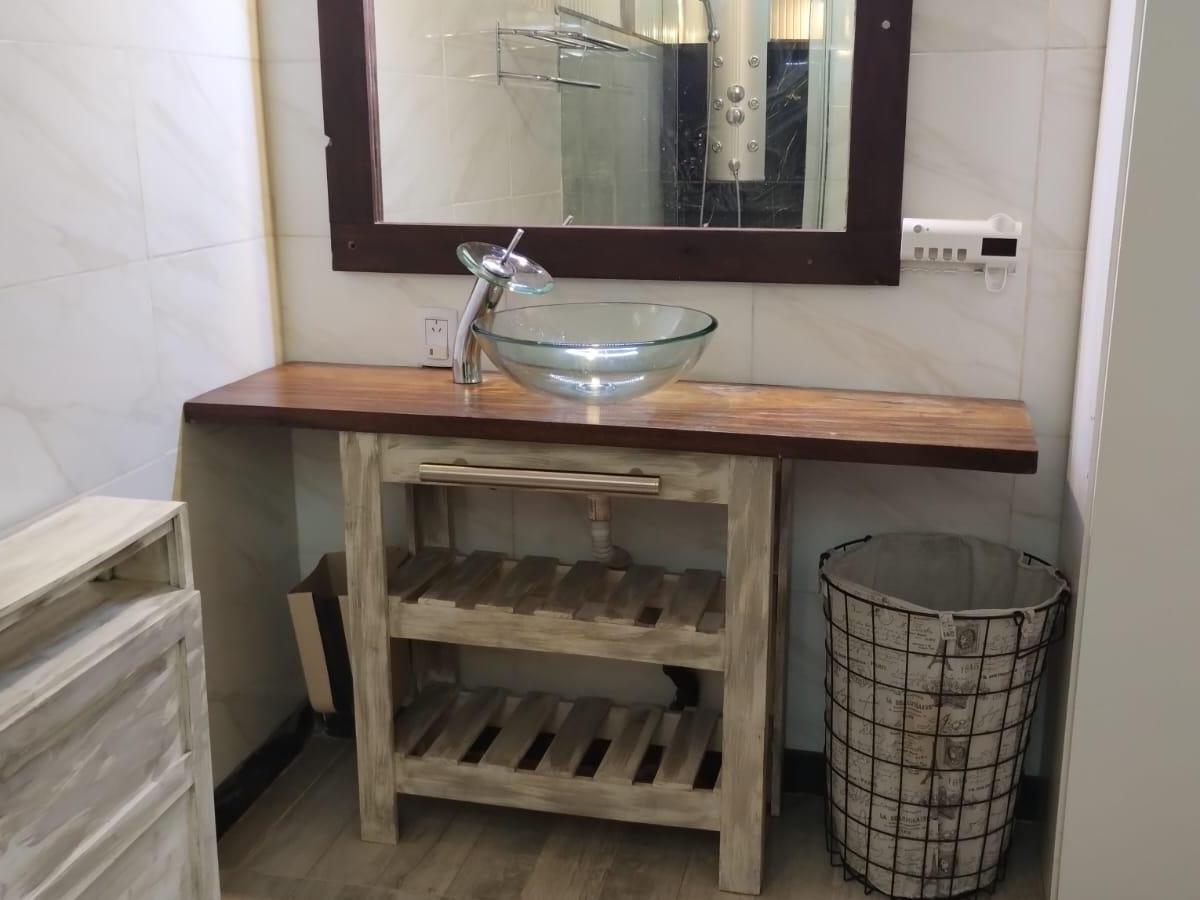 "Excelente Casa con 2 Locales Comerciales" 4