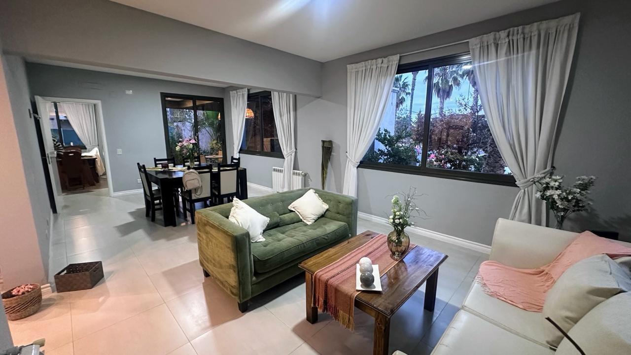 Foto de Venta de casa Palmares Godoy Cruz, imagen 1