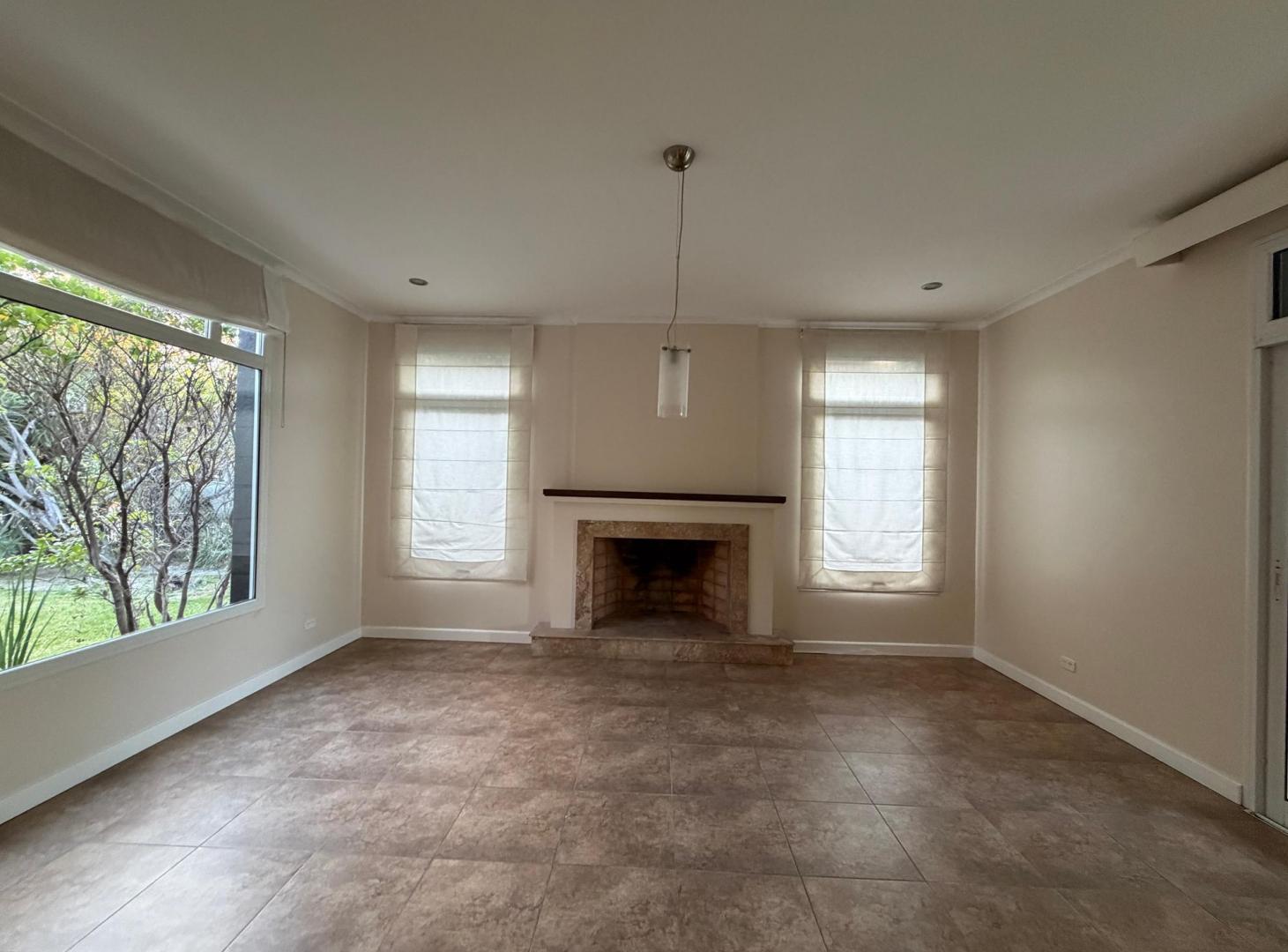 Foto de Venta casa Lujan de Cuyo, imagen 2