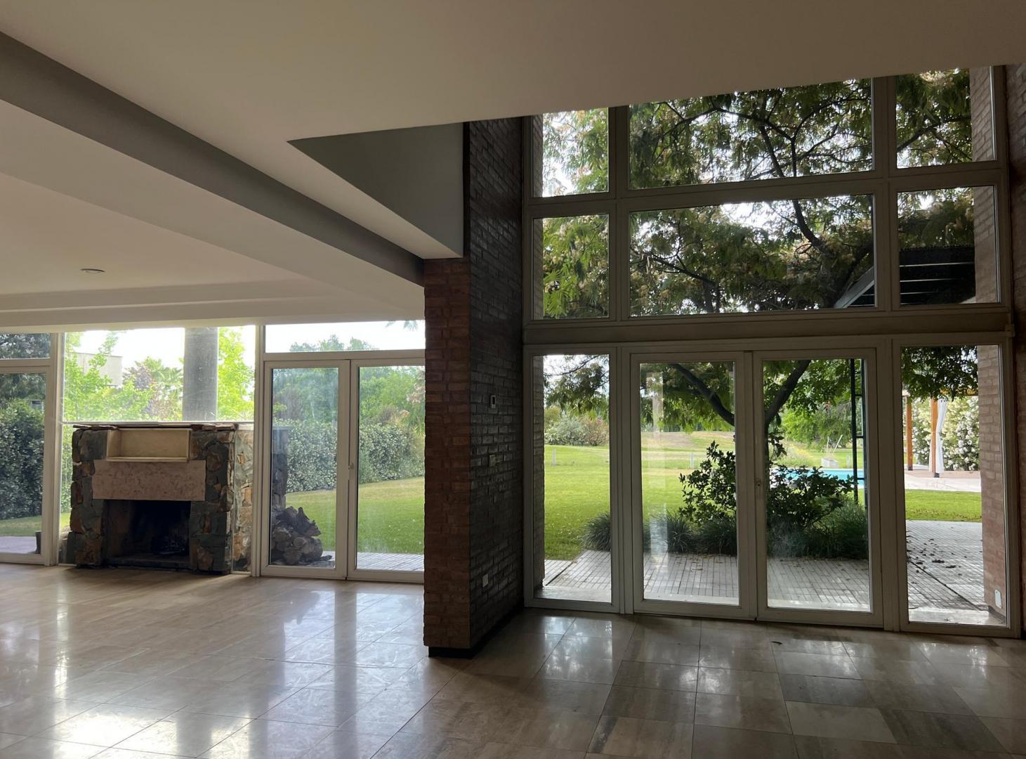 Foto de Venta Casa 4 dormitorios Lujan de Cuyo con Amenities, imagen 2