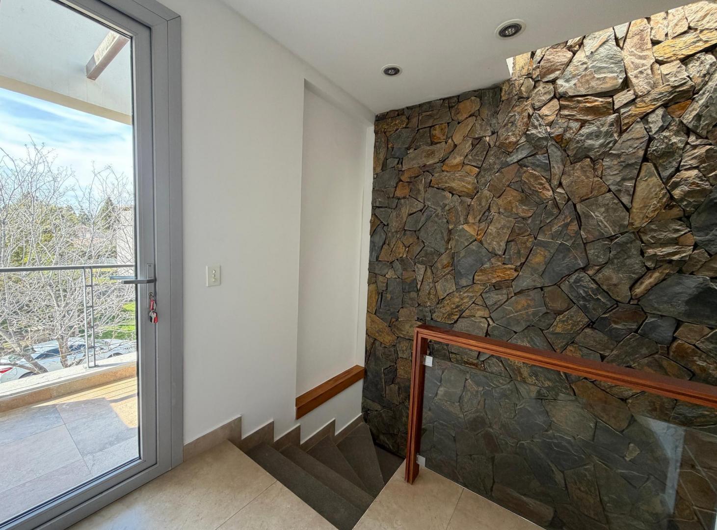 Foto de Alquiler casa barrio privado Lujan de Cuyo con amenities, imagen 5