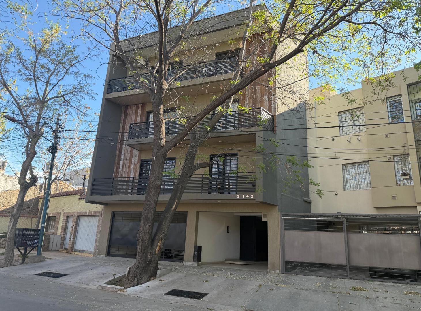 Foto de Alquiler departamento Godoy Cruz, imagen 3
