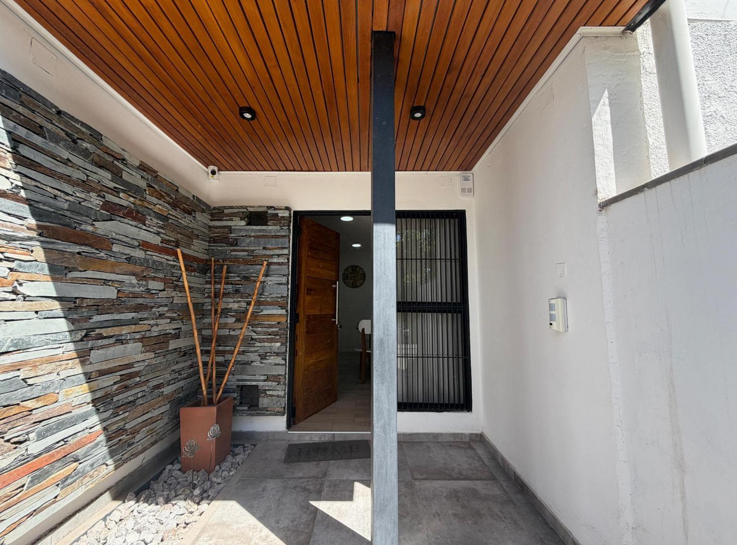 Foto de Alquiler departamento amoblado en Maipu, imagen 2