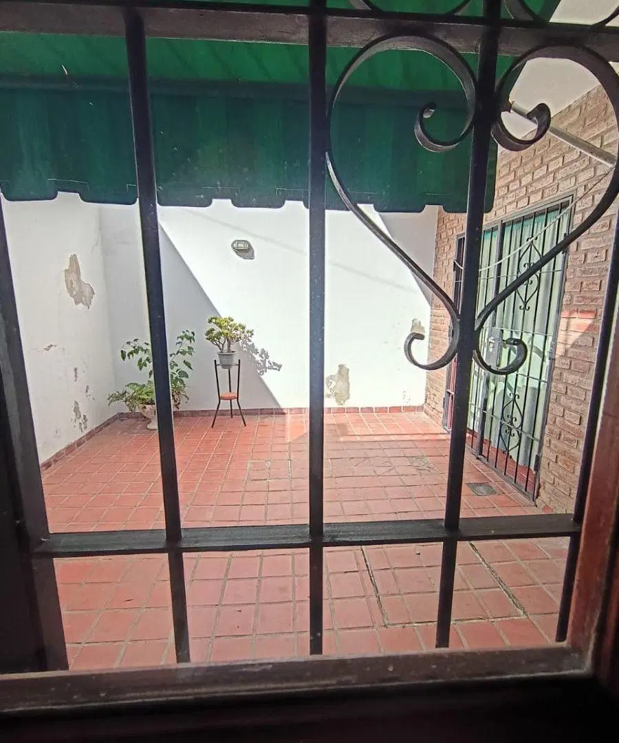 VENDO PH EN PUEYRRERON. 3 DORMITORIOS 8
