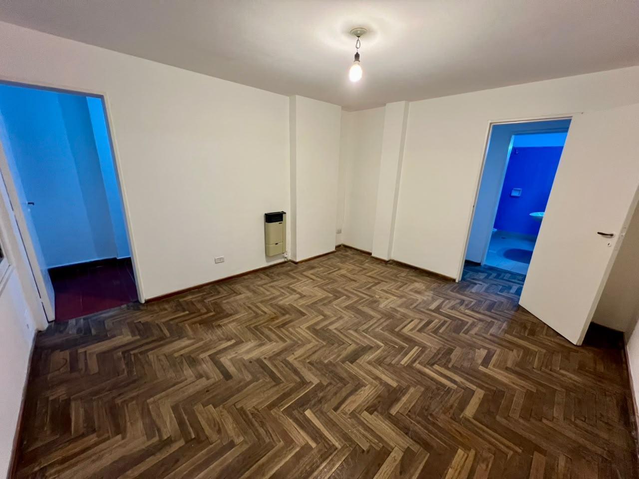 Foto de Departamento 80 m² con patio interno propio – A metros de Patio Olmos, Centro, imagen 5