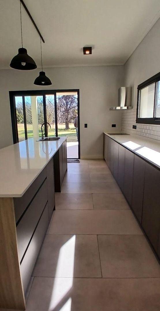 Foto de VENTA CASA EN UNA PLANTA - VISTA AL GOLF, imagen 1