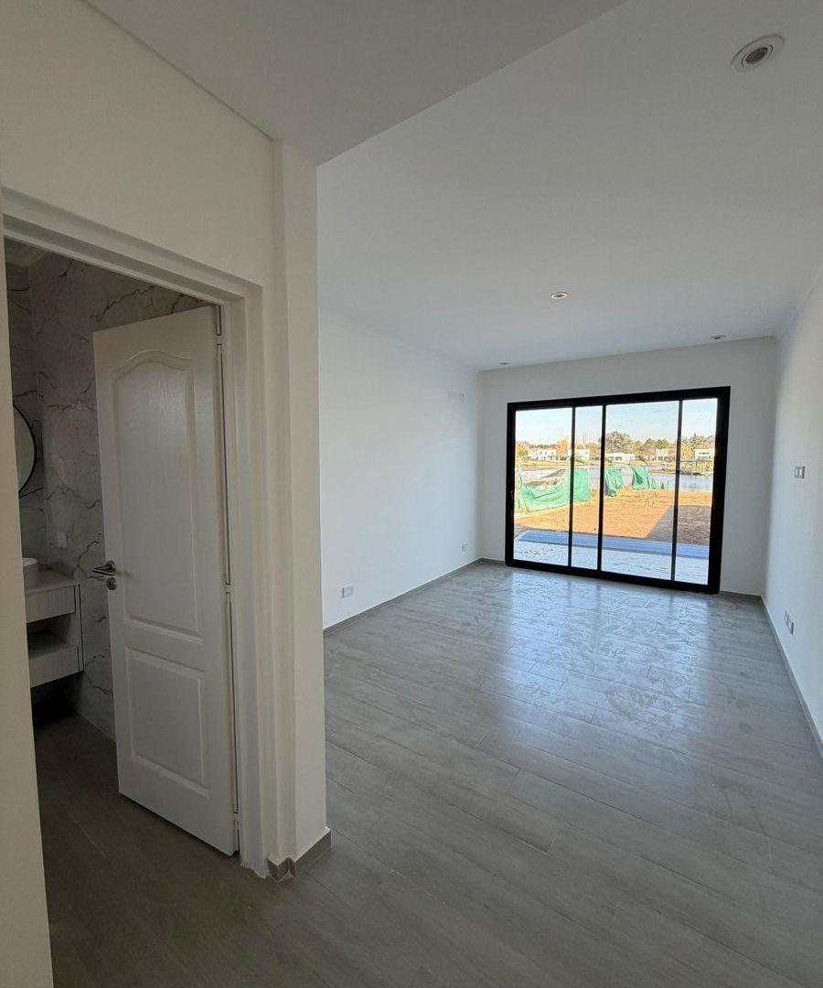 Foto de UNA CASA SOÑADA PARA DISFRUTAR TODO EL AÑO - A LA LAGUNA, imagen 1