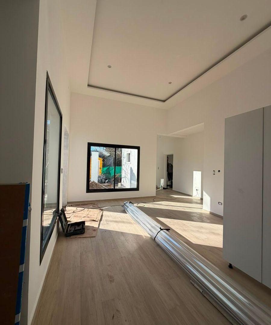 Foto de CASA EN UNA PLANTA- 4 DORMITORIOS- PILETA, imagen 5