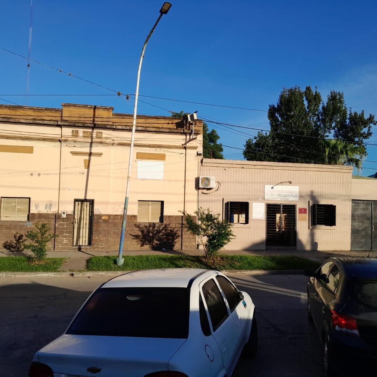 Excelente Propiedad Apta Para Inversores en El Centro de Lules 1