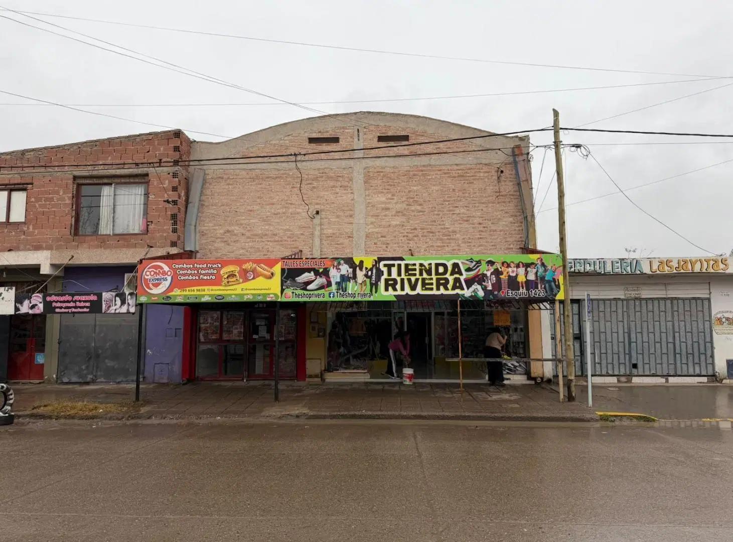 Venta local comercial 200m2,Cipolletti 3