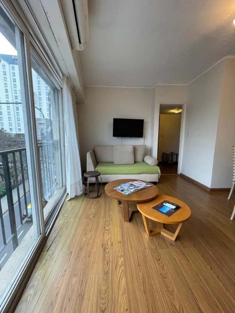 DEPARTAMENTO 4 AMBIENTES EN VENTA - CERRITO 2