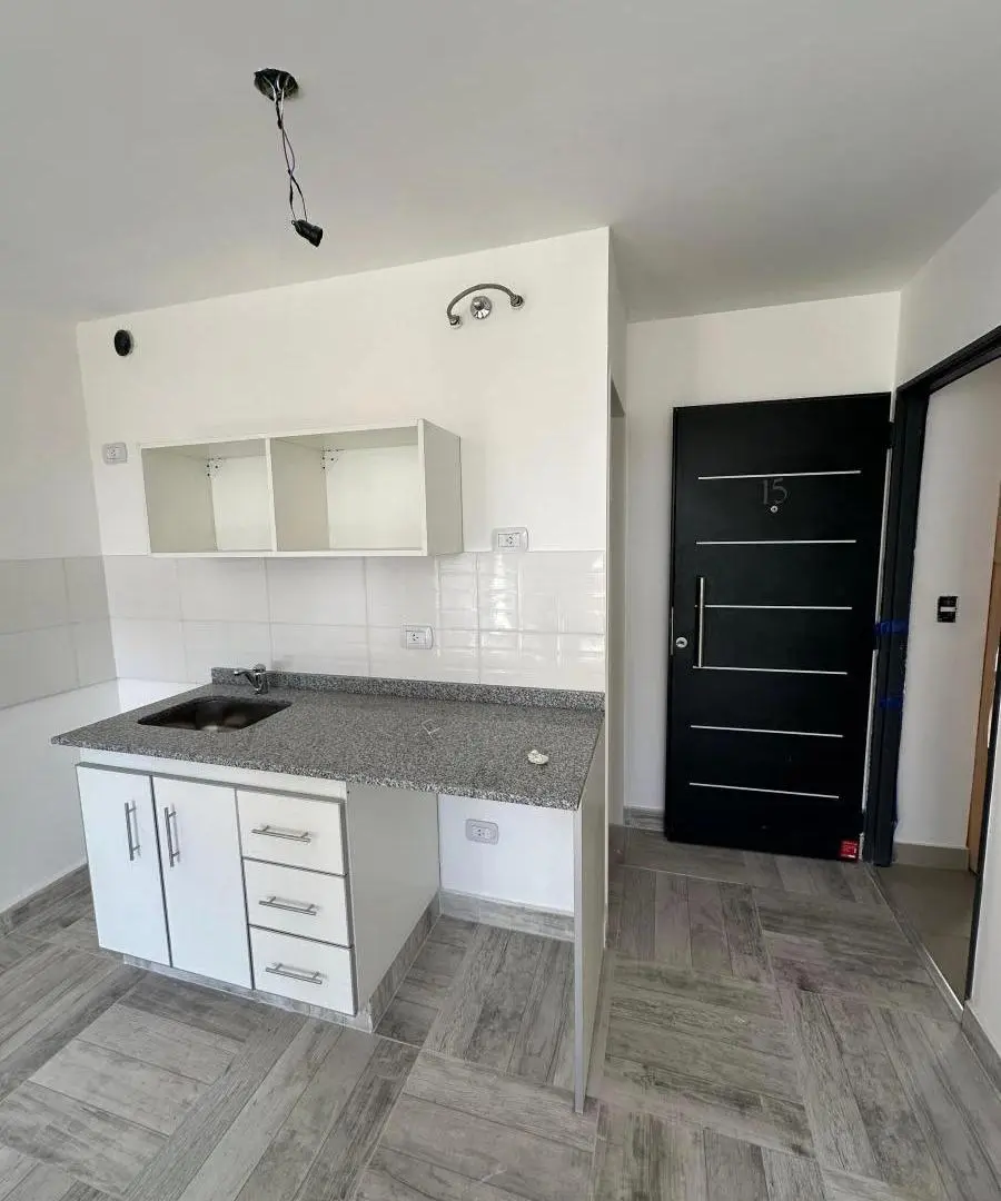 Departamento en alquiler en Morón 5