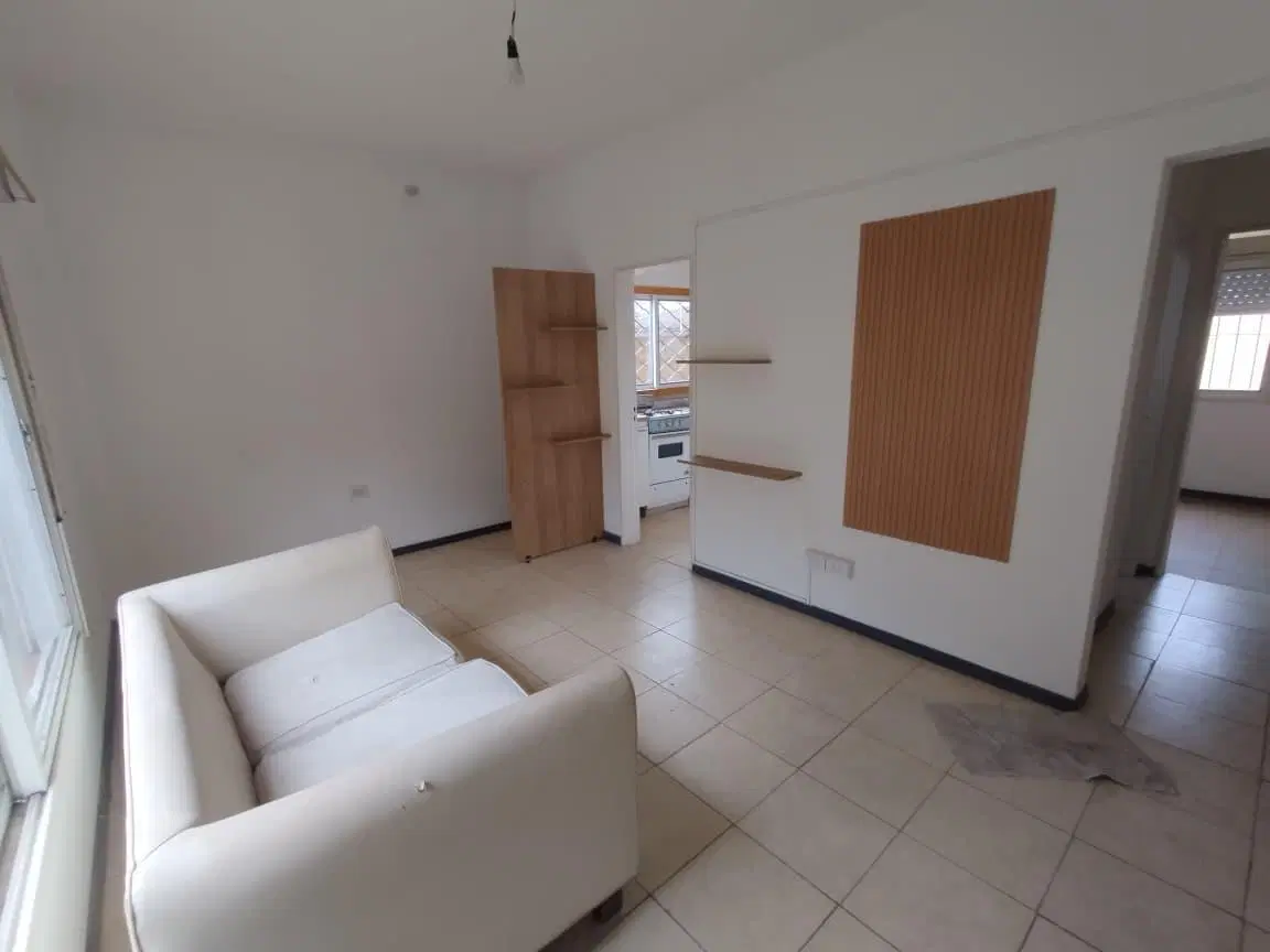 PH tipo casa 3 ambientes en alquiler en San Antonio de Padua 2