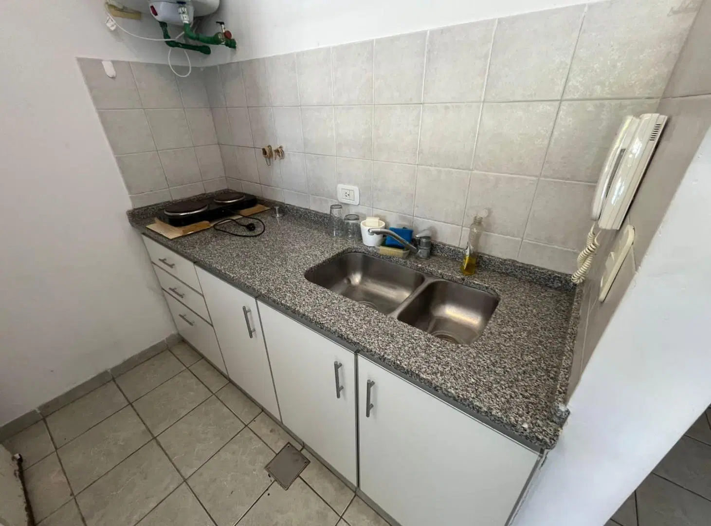 Departamento en Merlo Centro 3