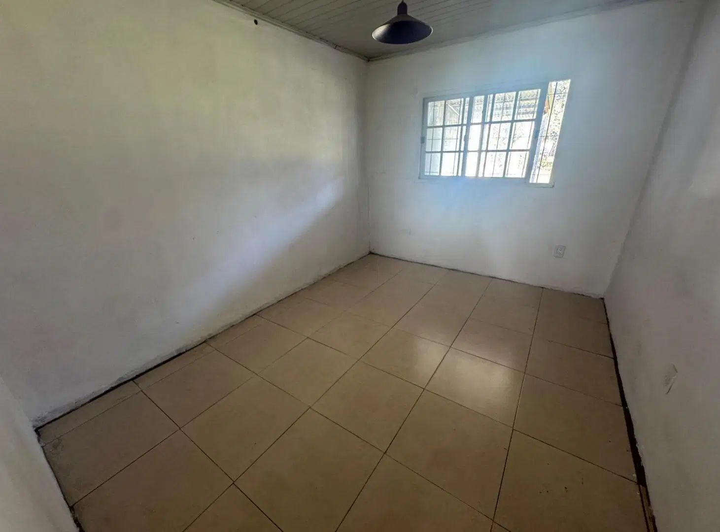 PH 2 ambientes con parque en planta baja en alquiler en Paso Del Rey 2