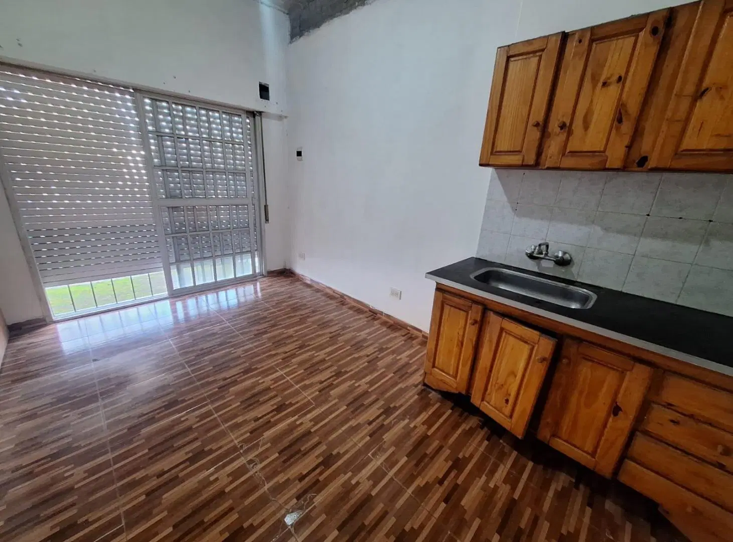Casa multifamiliar en venta en Ituzaingó Norte 5