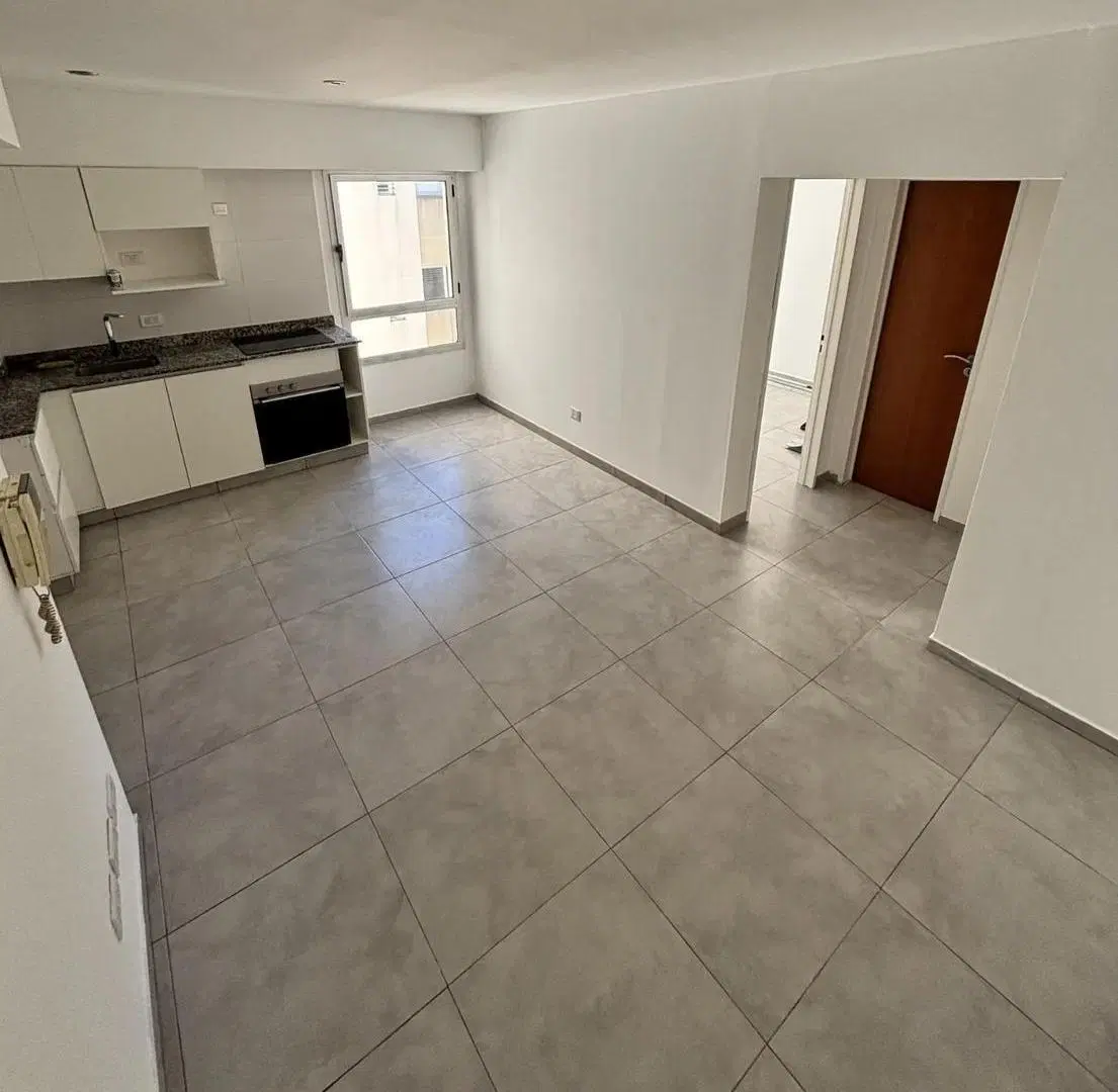 Departamento en Moron Sur 3