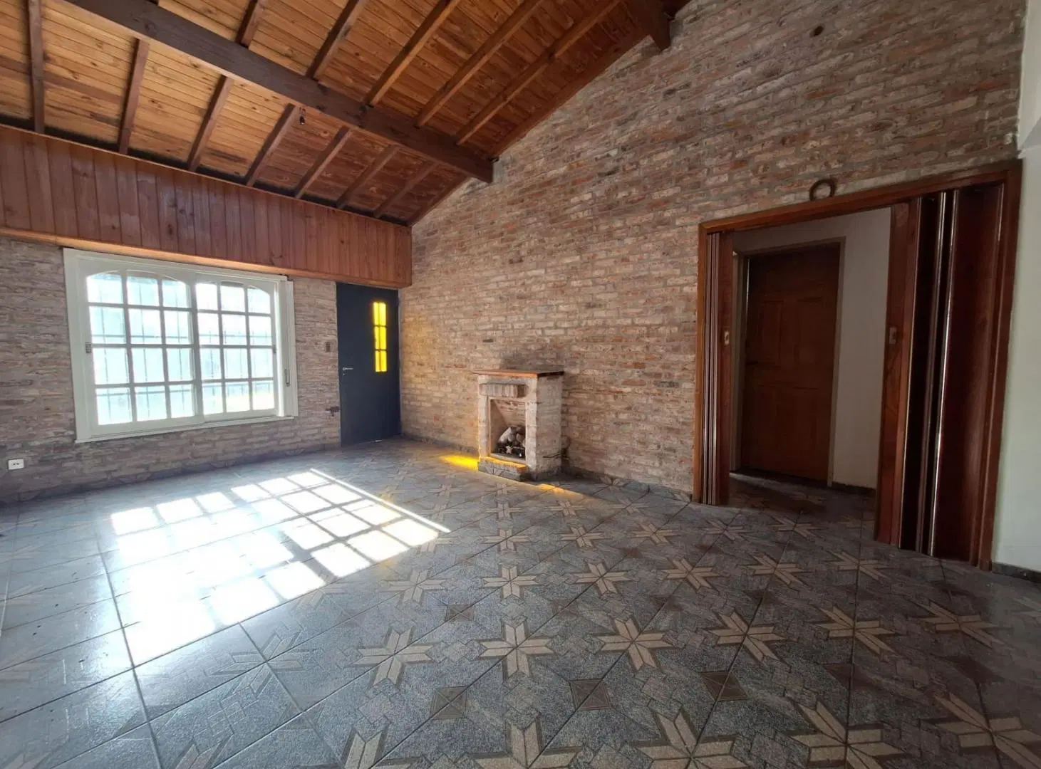 OPORTUNIDAD - CASA 4 AMBIENTES y DEPARTAMENTO 2 AMBIENTES EN S. A. PADUA - MERLO 3