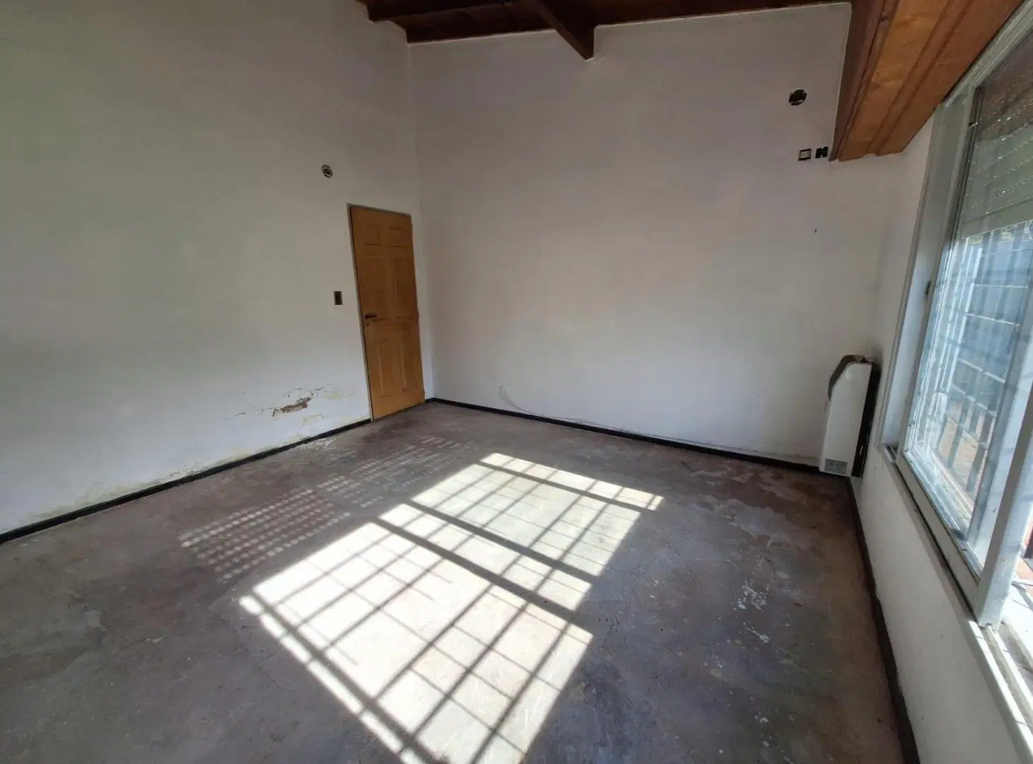 OPORTUNIDAD - CASA 4 AMBIENTES y DEPARTAMENTO 2 AMBIENTES EN S. A. PADUA - MERLO 2