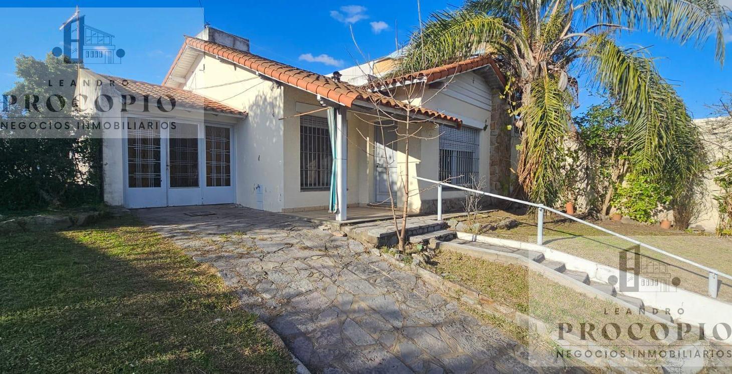 Foto de Casa tres ambientes en venta en Morón, imagen 2
