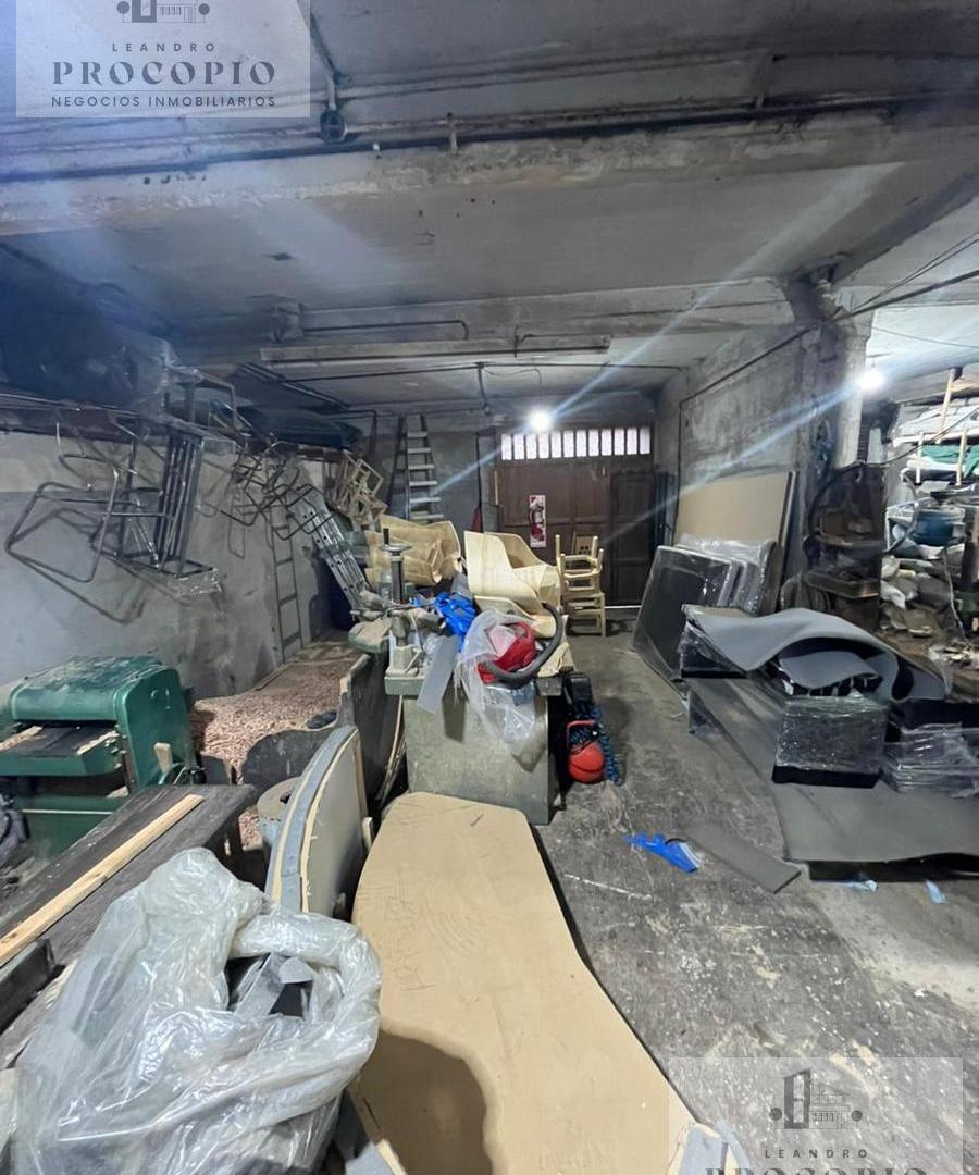 Foto de Galpón con departamento 4 ambientes, quincho y terraza en venta en, imagen 5