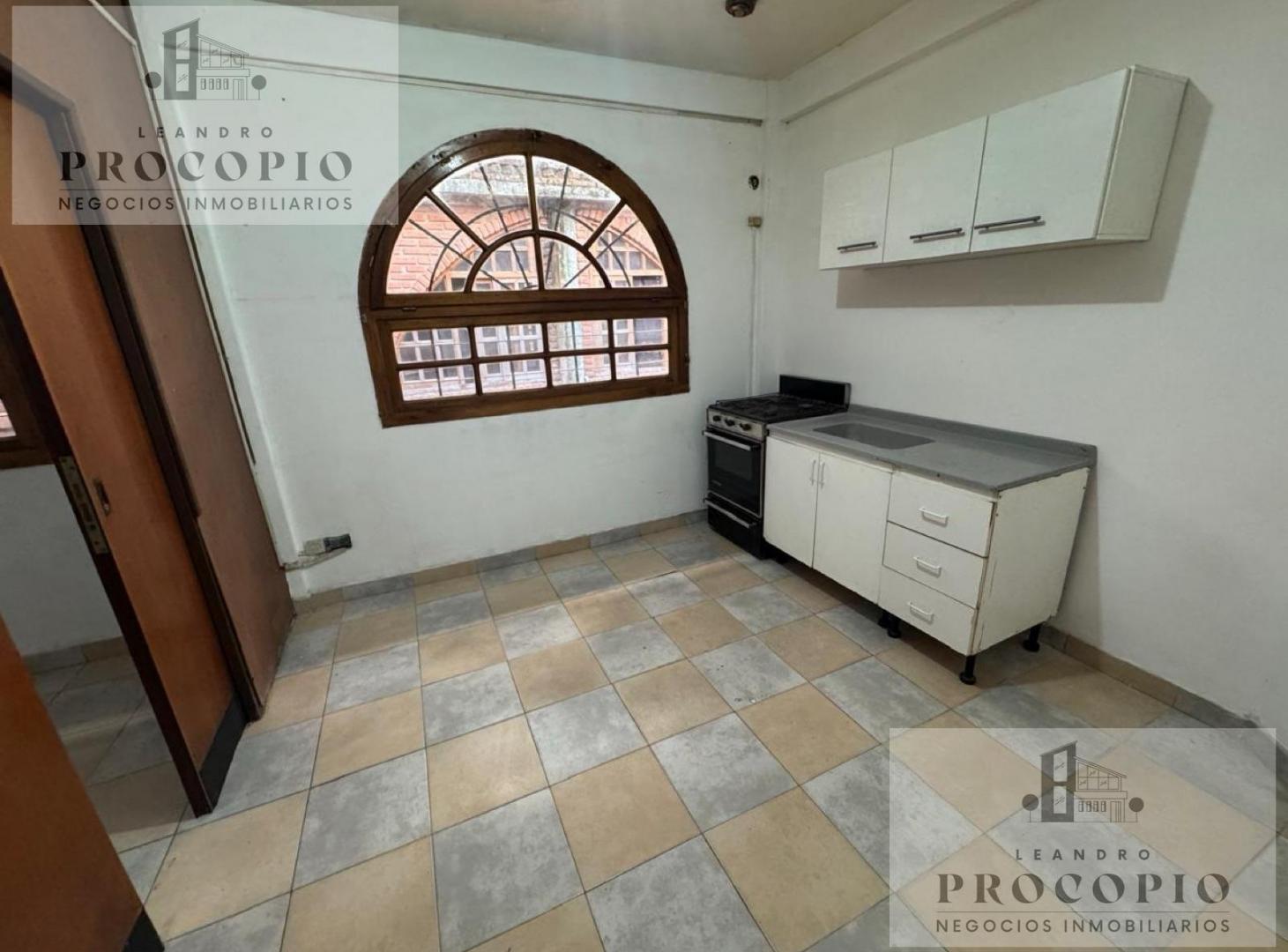 Foto de Departamento 2 ambientes y 1/2 en alquiler en Moreno centro, imagen 5