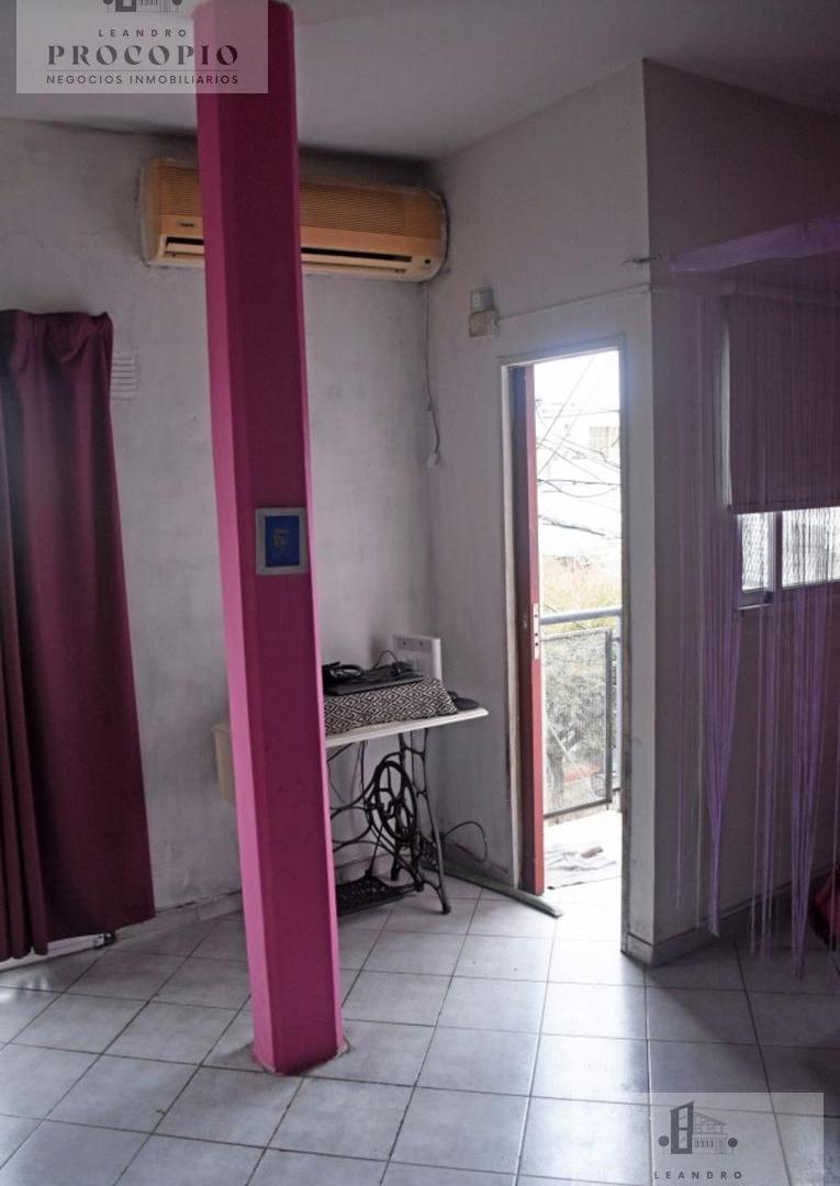 Foto de Departamento dos ambientes en venta en Haedo, imagen 2