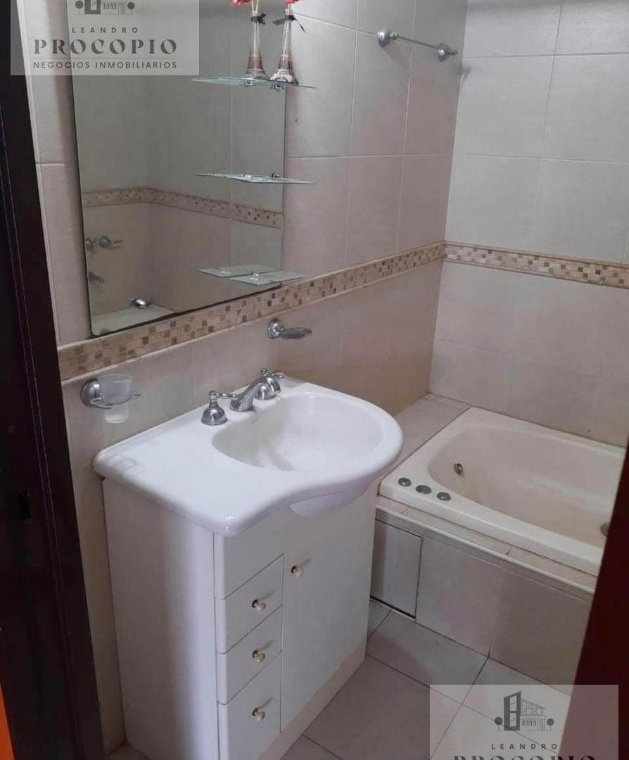 Foto de Departamento amplio de dos ambientes y 1/2 en alquiler en Moreno, imagen 4