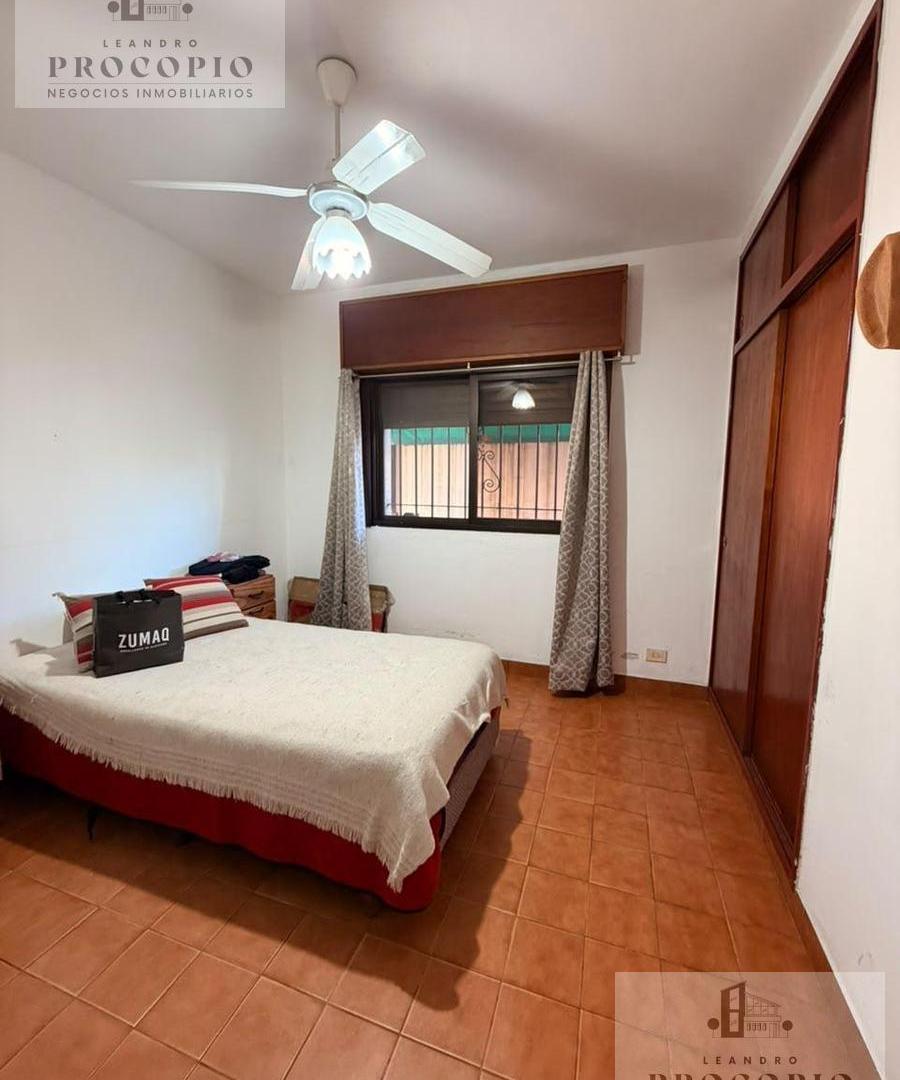 Foto de VENTA - DOS UNIDADES - CASA 5 AMBIENTES - DEPARTAMENTO 3 AMBIENTES EN, imagen 5