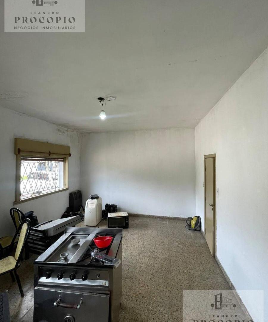 Foto de Casa - Dos unidades - En venta en Moreno, imagen 2