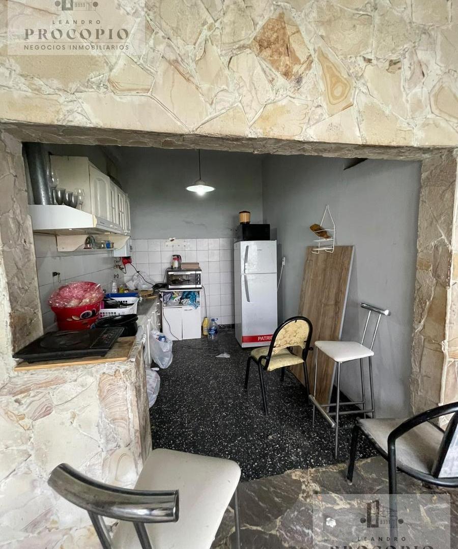 Foto de Casa - Dos unidades - En venta en Moreno, imagen 5