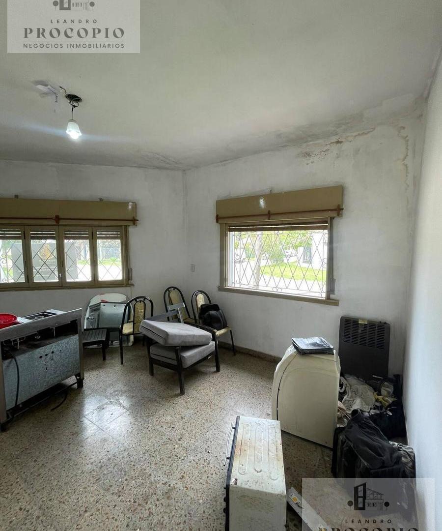 Foto de Casa - Dos unidades - En venta en Moreno, imagen 3