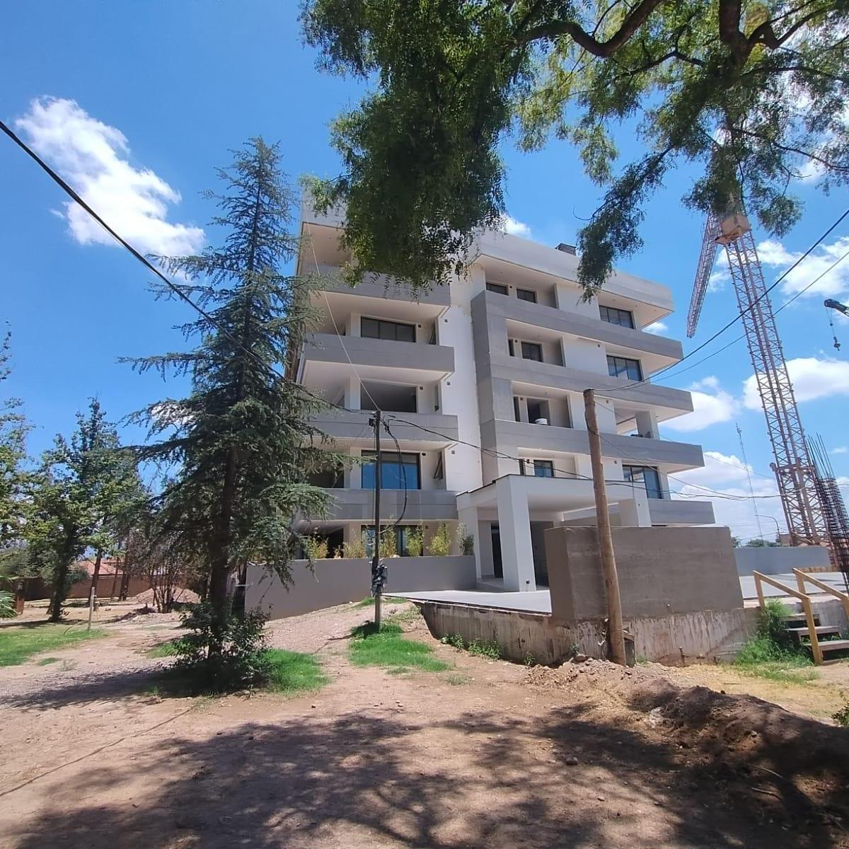 Departamento en Maipú 4