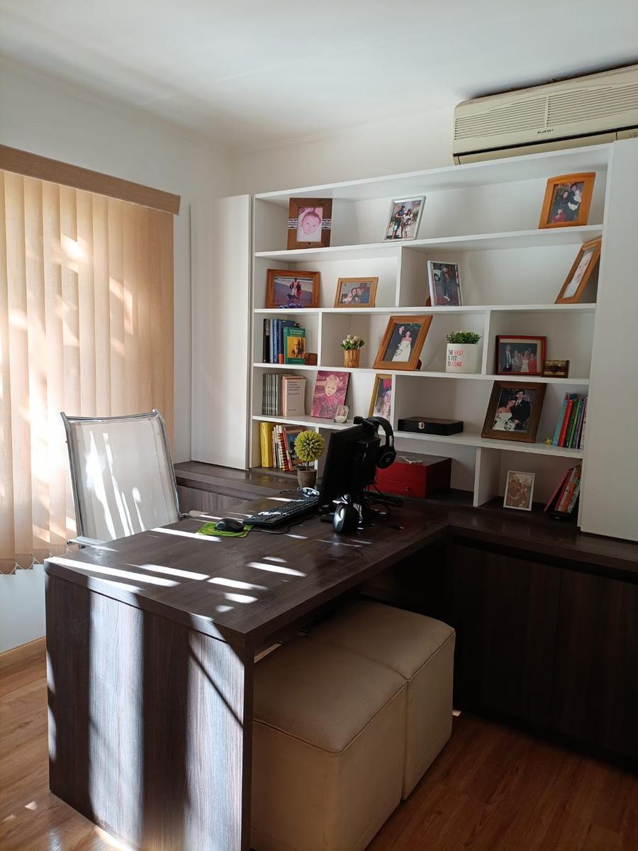 Casa en Barrio Jardines de Uruiza 3