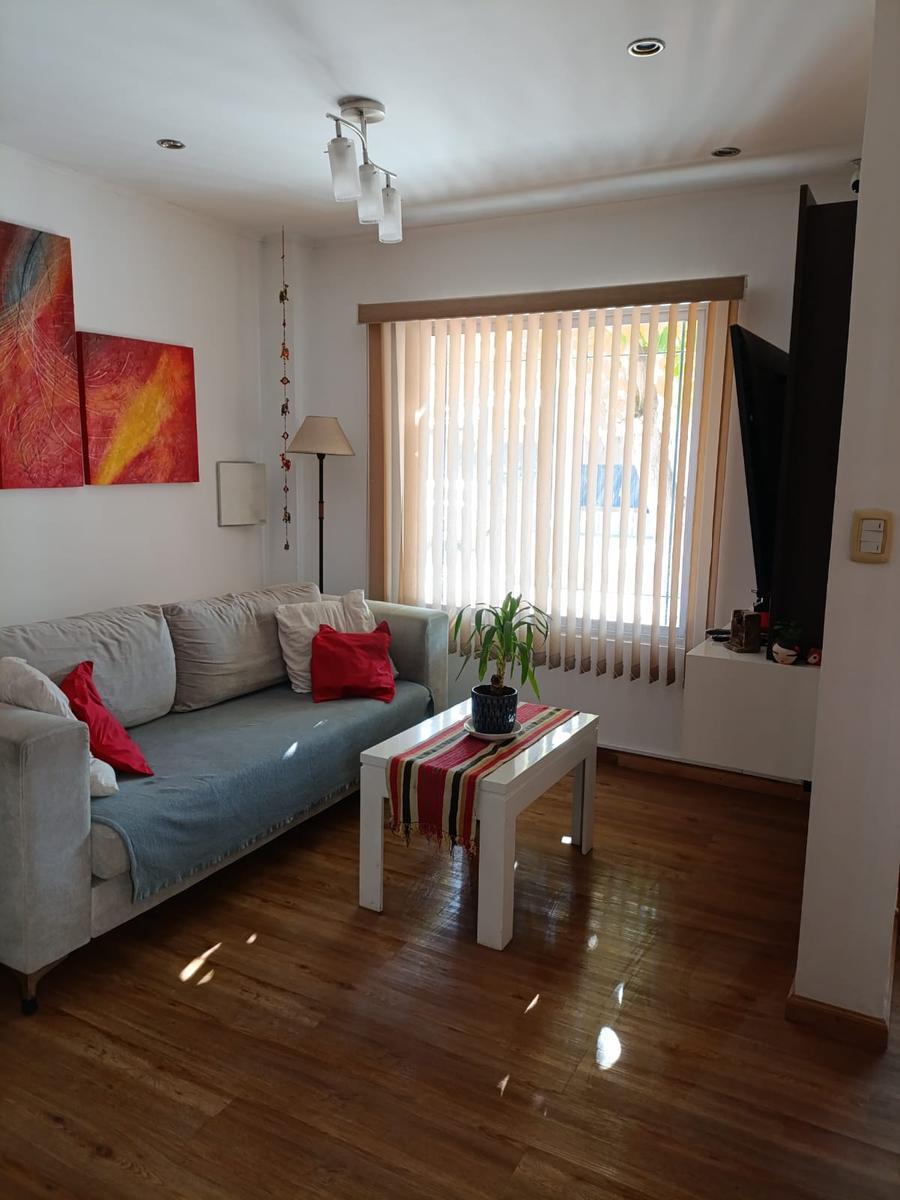 Casa en Barrio Jardines de Uruiza 5