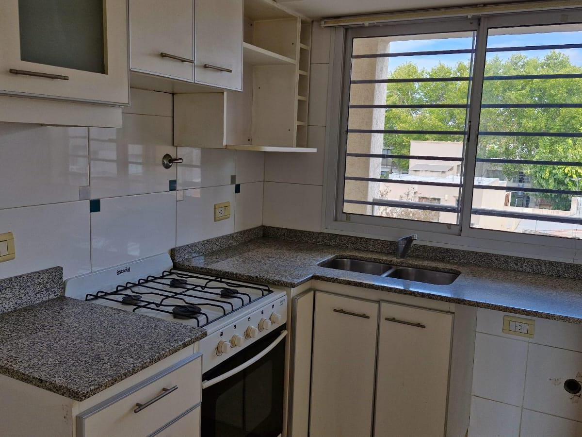 Departamento en Barrio Bombal 3