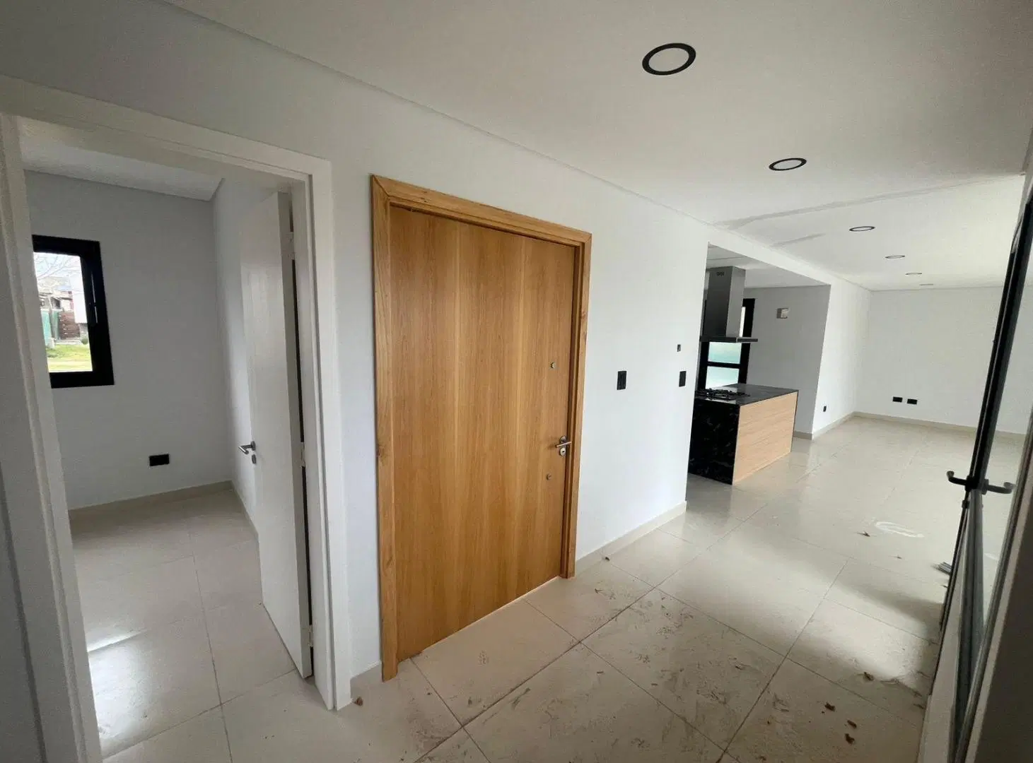 CASA EN VENTA A ESTRENAR Bº PRIVADO MILCAYAC I 2