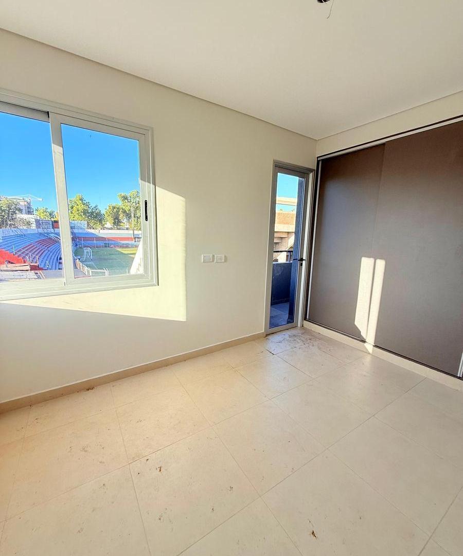 Casa en Venta Barrio Los Carolinos - Carrodilla