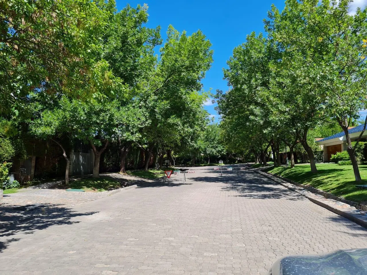 Terreno en Chacras De Coria 5