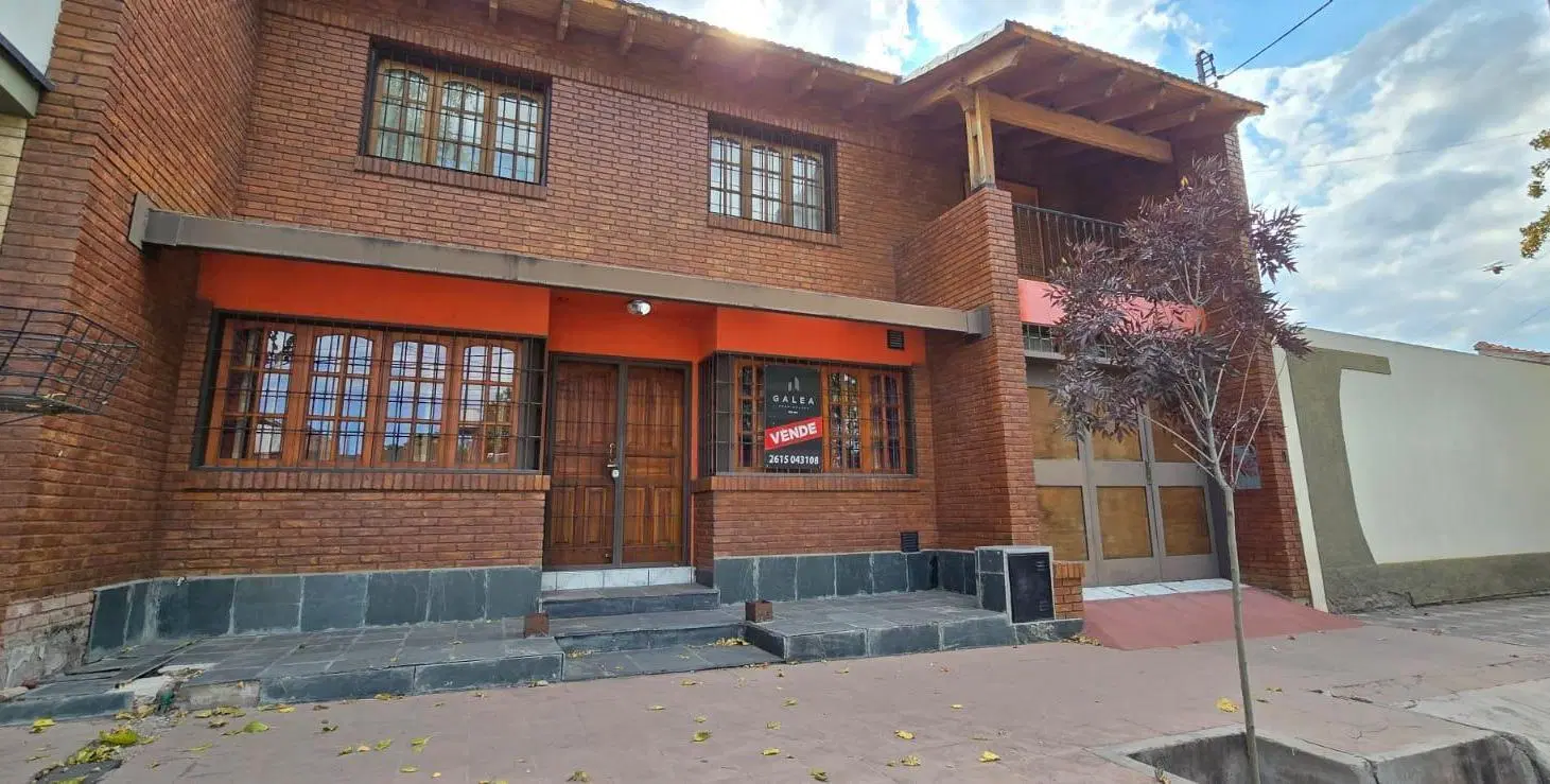 Casa en Godoy Cruz 5