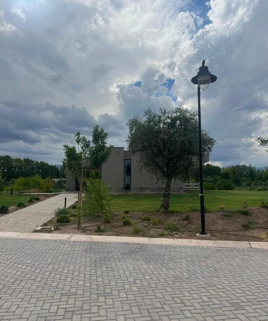 Terreno en Chacras De Coria 2