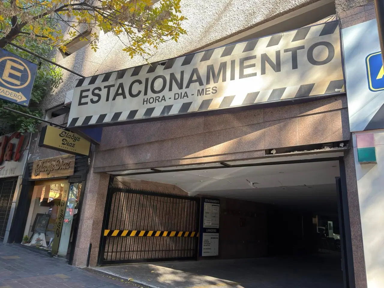 cochera en venta 2