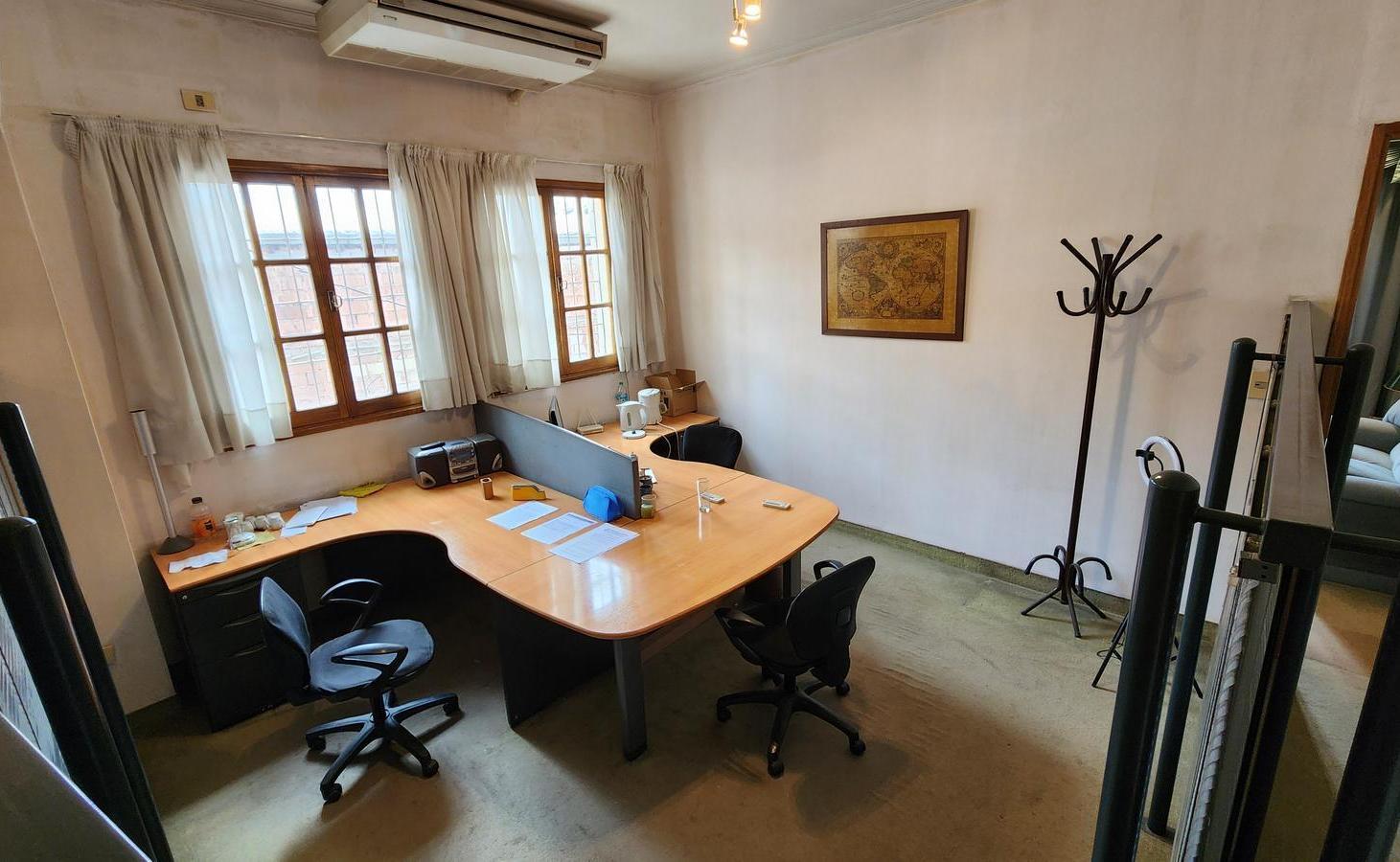 Foto de Venta de oficina en calle San Martin y Buenos Aires, galeria Bamac, imagen 3