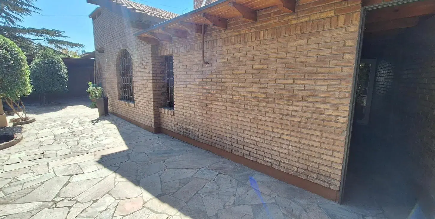 Casa en Chacras De Coria Barrio 3