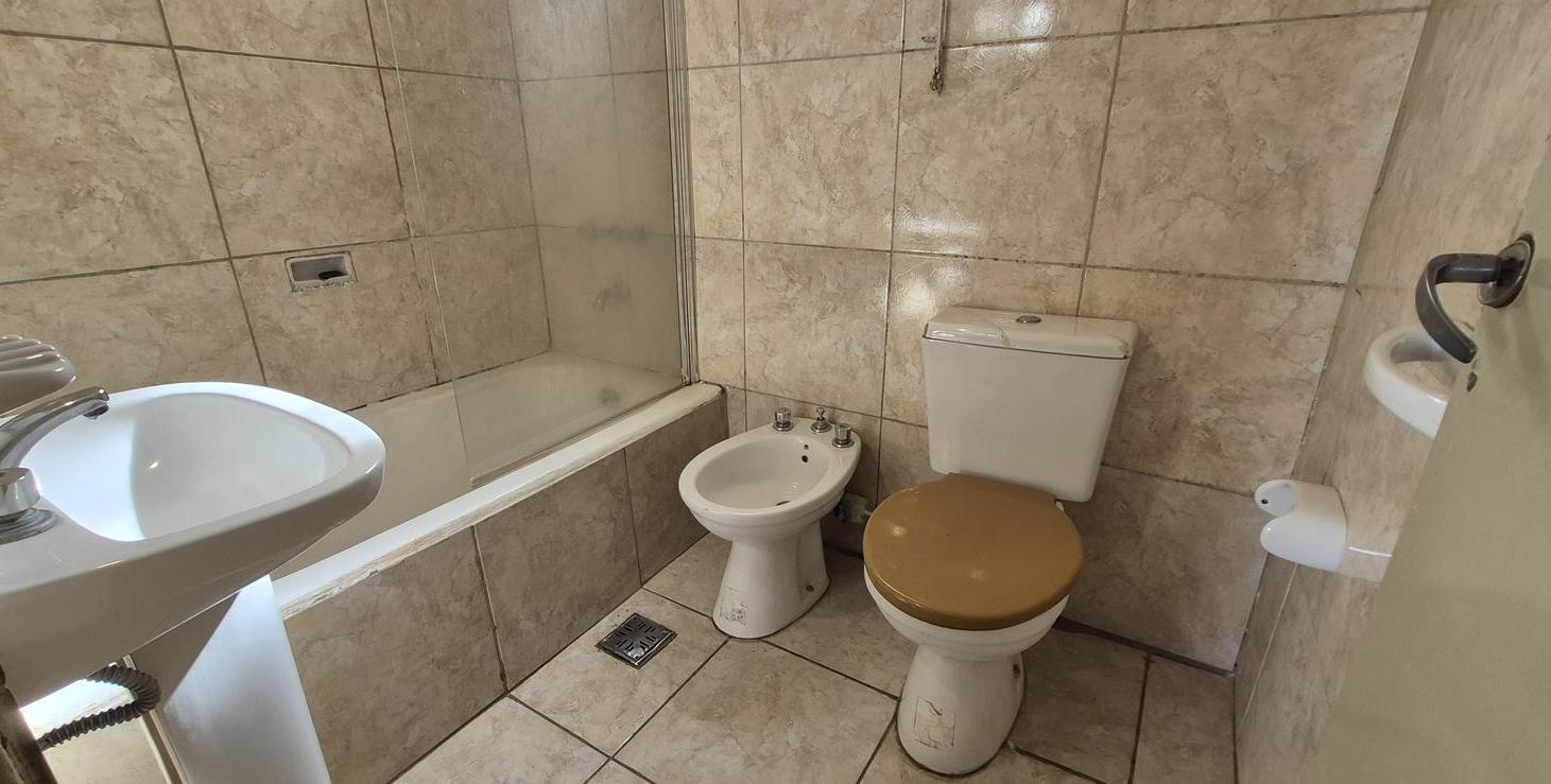 Foto de Venta Casa Esquina Villa Hipódromo, imagen 2